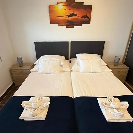 M70 Apartmanhotel 3*