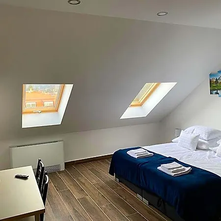 M70 Apartmanhaz