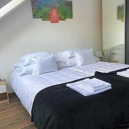 M70 Apartmanhaz 公寓式酒店 3*