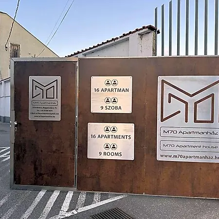 M70 Apartmanhaz 公寓式酒店