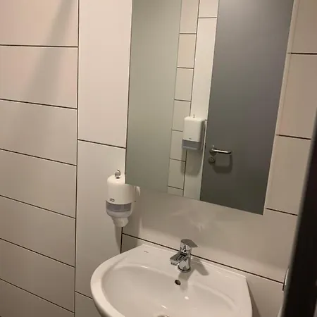 M70 Apartmanhaz *