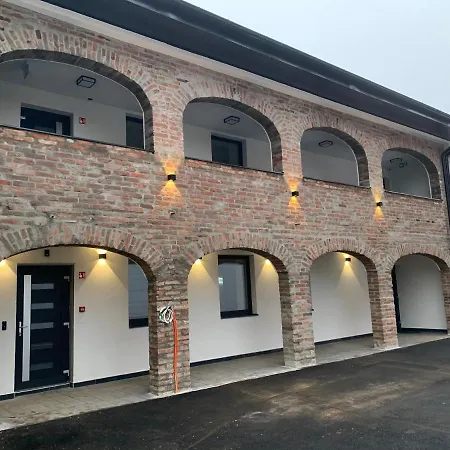 Aparthotel M70 Apartmanhaz