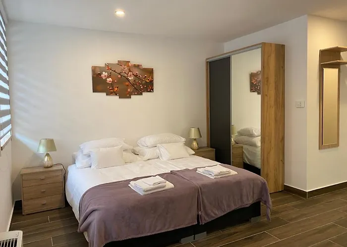 M70 Apartmanhaz شقة فندقية ميسكولك